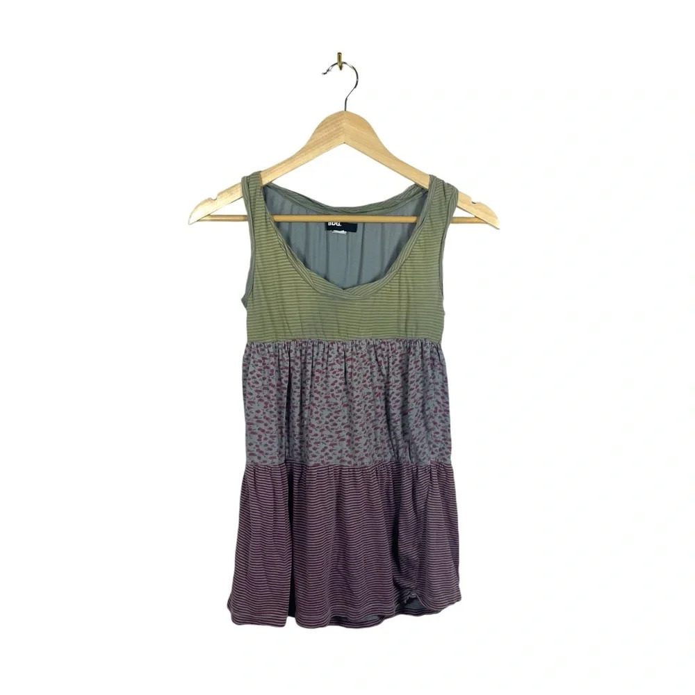 VINTAGE Y2K BDG Flowy Tiered Patterned Top in Green/Purple/Grey Size XS